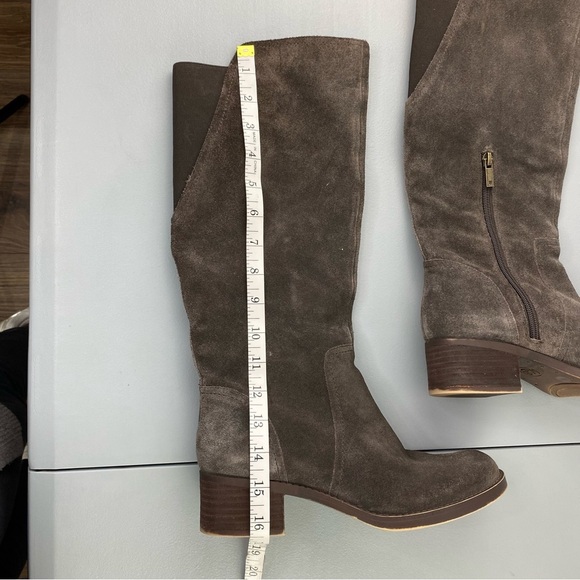 Lucky Brand - Women's Taupe Hanover Suede Riding Under Knee Boots - Size: 7.5M - Picture 7 of 11